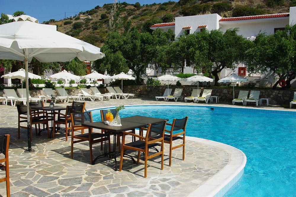 Astron Hotel Kárpathos Eksteriør bilde