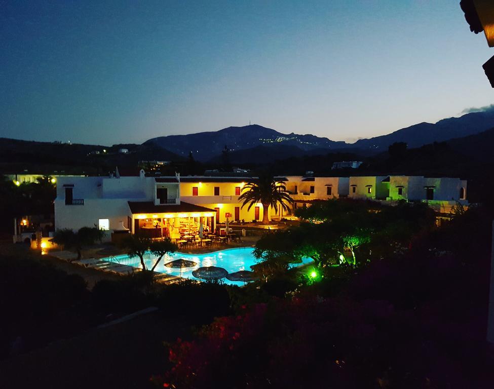 Astron Hotel Kárpathos Eksteriør bilde